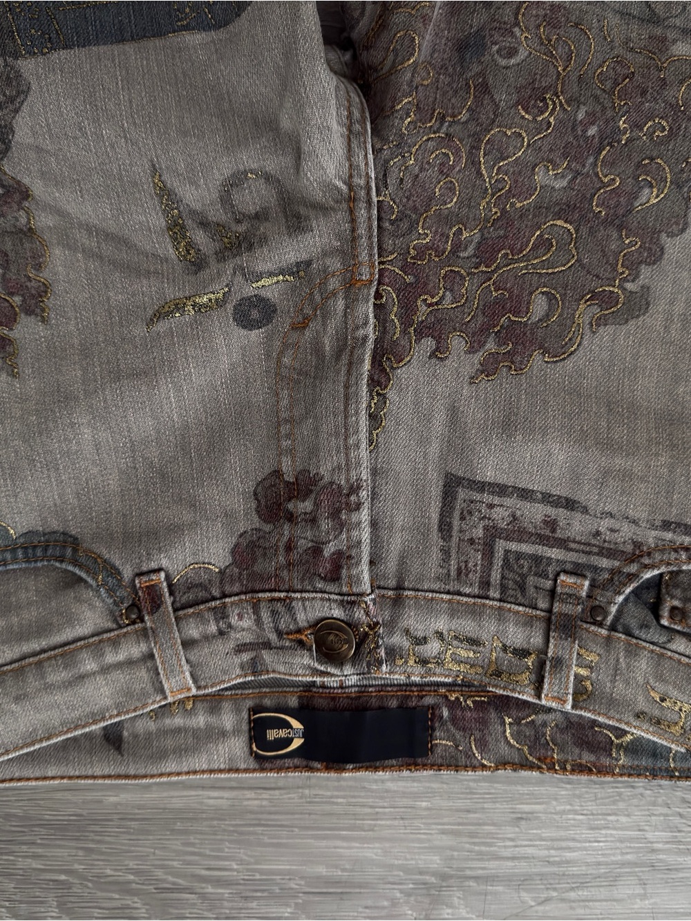 Just Cavalli Jeans - Picture 2 of 5